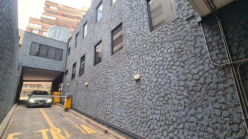 Local Comercial Venta Las Condes Edificio Médico Alcántara
