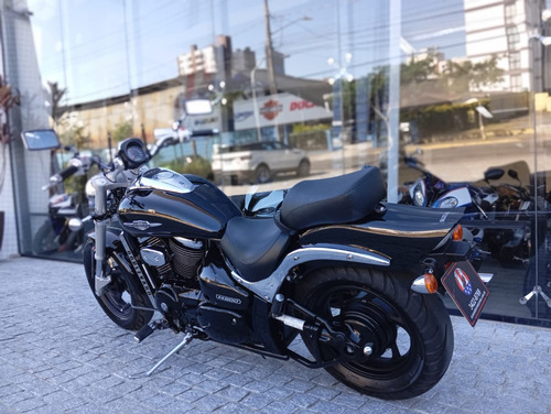 Suzuki Boulevard M800 Custom