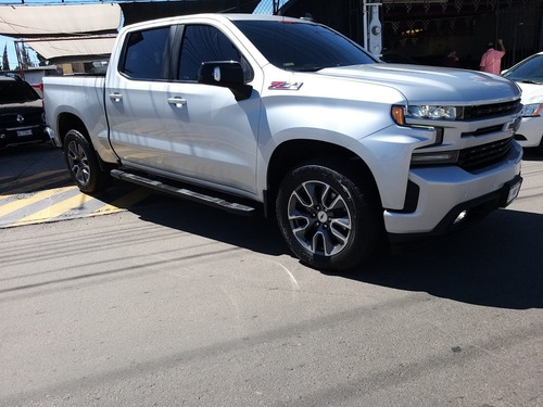 Imagen 13 de 15 de Chevrolet Cheyenne 2020 5.4 2500 Doble Cab Lt Z71 4x4 At