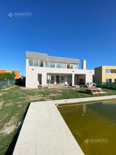 Imagen 5 de 20 de Casa En Venta En Barrio El Canton Norte - Maroto Propiedades