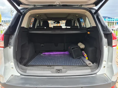 Ford Escape Titanium 2.0cc AT AA 4X4