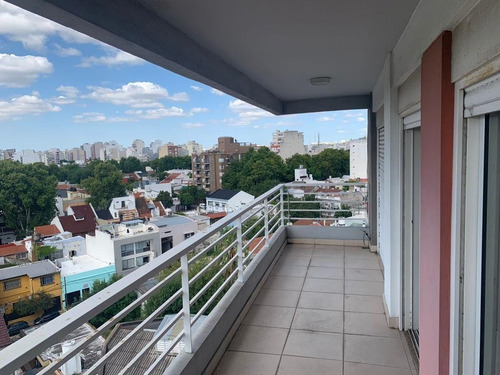 Imagen 1 de 7 de Av. San Martin 7100. 2 Amb. Con Enorme Balcon. A Estrenar!!. Villa Pueyrredon