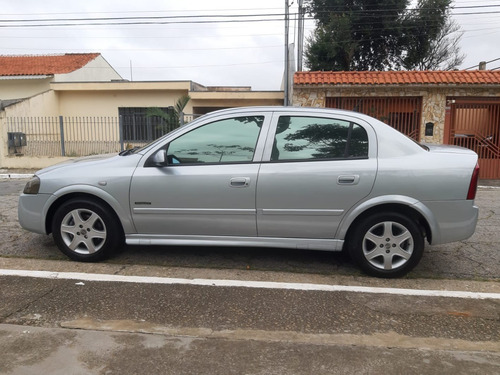 Imagem 4 de 15 de Astra Sedan Adv * 2009 * Completo * Prata