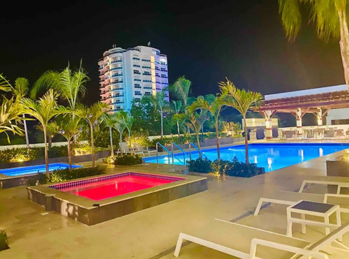 En Alquiler Apartamento De 1 Habitacion En Juan Dolio Amueblado Piso 18 Vista Al Mar