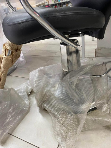 Imagen 3 de 4 de Silla Barbería, Maquillaje, Peluquería Marca Evok