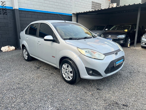 Ford Fiesta 1.6 MPI CLASS SEDAN 8V FLEX 4P MANUAL