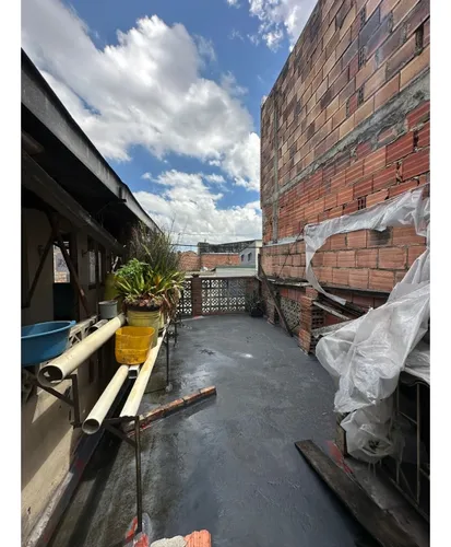 Venta De Casa Para Inversión Barrio Simon Bolivar