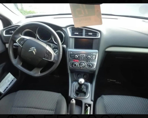 Imagen 12 de 15 de Citroen C4 Lounge Hdi