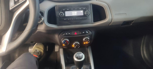 Chevrolet Onix Onix 1.0 LT SPE/4