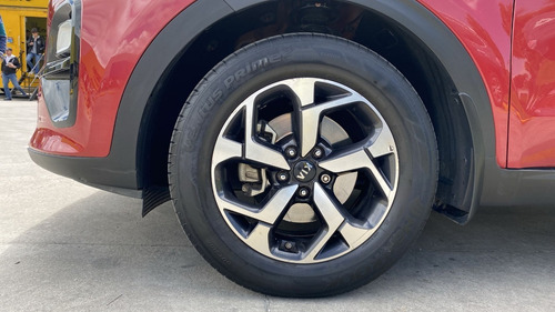 Imagen 15 de 25 de Kia Sportage Hibrida