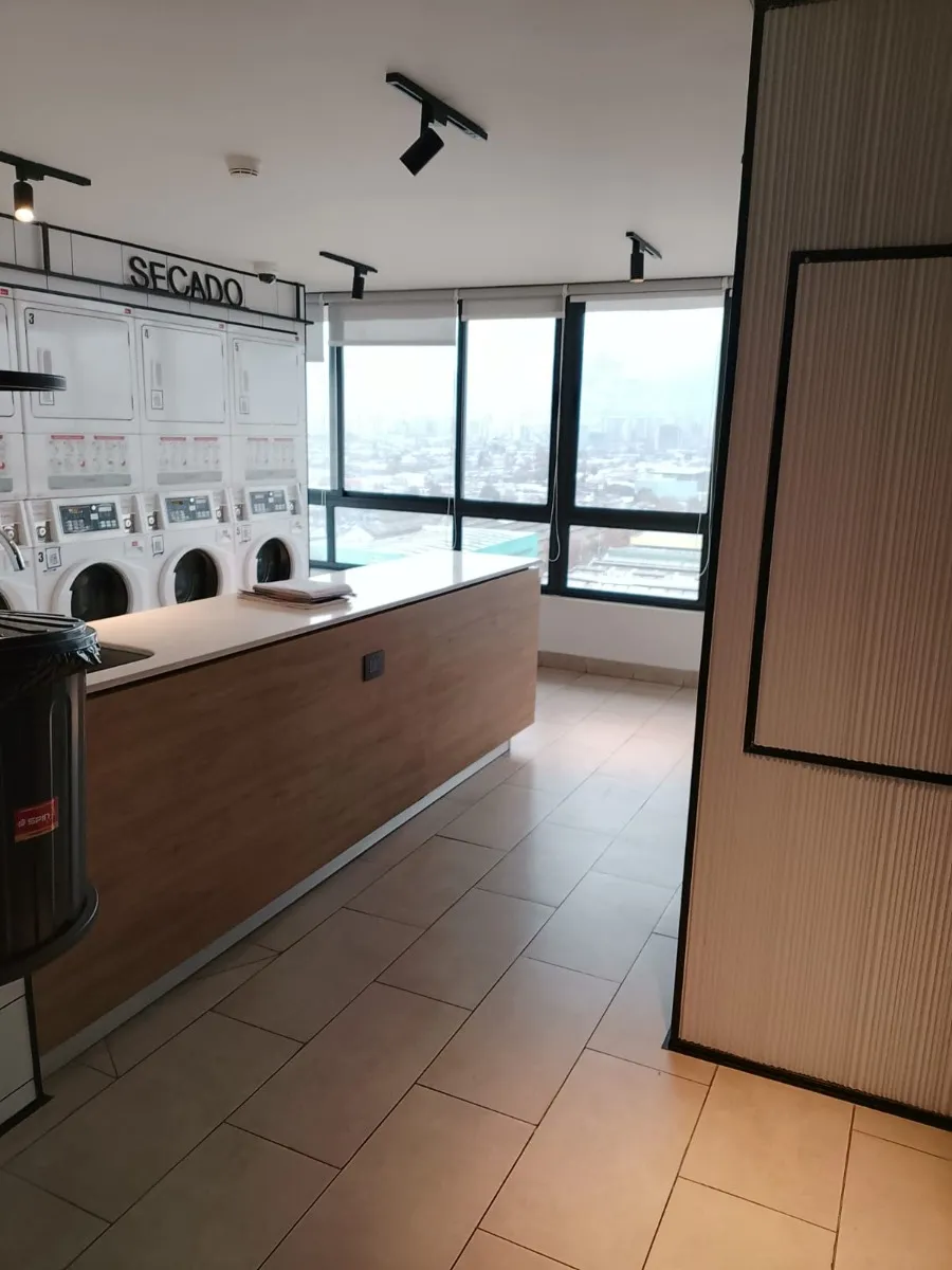 Imagen 2 de 16 de Acogedor Depto Con Estac. A 50 Mts Salida De Metro Franklin