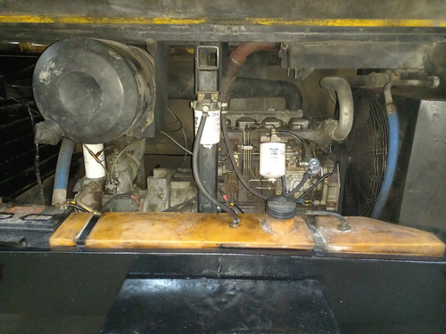 Compressor De Ar Atlas Copco Xas136 (Usado)