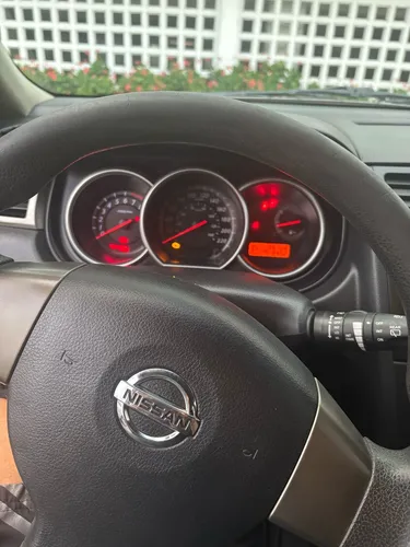 Nissan Tiida En Excelentes Condiciones, Automático, 88.000km