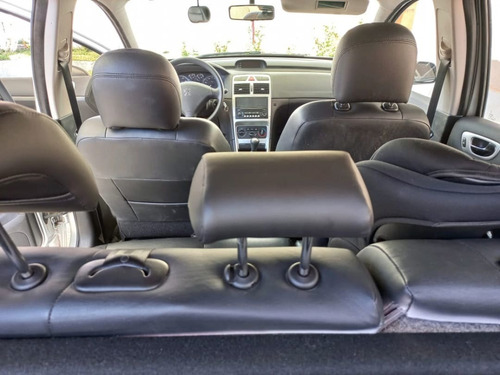 Imagem 8 de 8 de Peugeot 307 Presence 1.6 16v Flex
