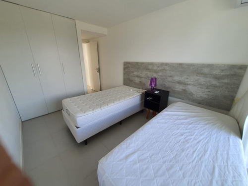 Imagen 17 de 25 de Apartamento En Venta De 3 Dormitorios En Playa Mansa (ref: Lij-5157)