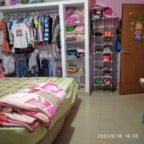 Imagen 8 de 13 de Amplia Casa En Sector Barrio Bolívar