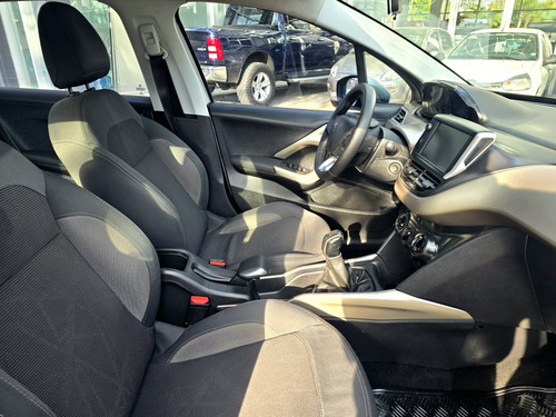 Peugeot 2008 1.6 Allure