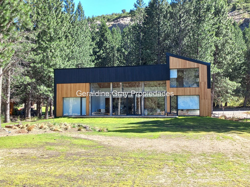 Casa En Venta De 3 Dormitorios En Chapelco Golf & Resort,san Martín De Los Andes