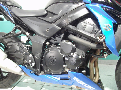 Imagem 8 de 10 de Suzuki Gsx S 750 A