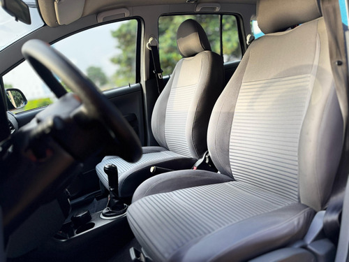 Volkswagen Spacefox 1.6 MI 8V FLEX 4P MANUAL