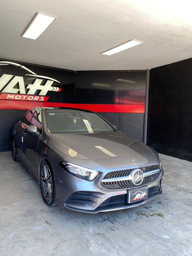 Imagen 2 de 14 de Mercedes Benz A 200 Sport 2020
