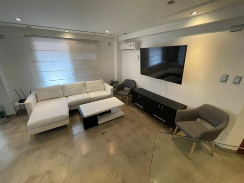 Imagen 3 de 24 de Con Planta Eléctrica 100%, Moderno Apartamento En El Parral
