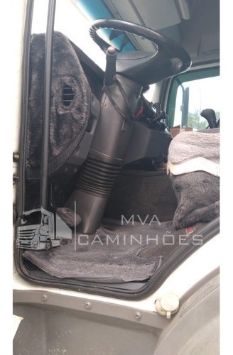 Imagem 7 de 8 de Mercedes Benz 25-44 Ano 2010 6x2 Teto Alto