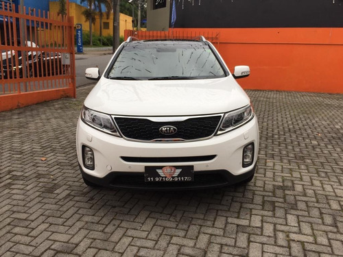 Imagem 3 de 13 de Kia Sorento