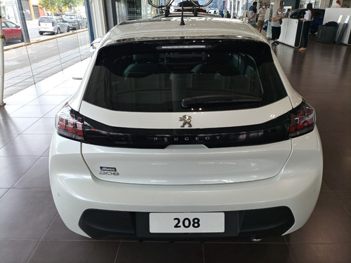 Imagen 7 de 17 de Peugeot 208 1.6 Feline Tiptronic - Avec Peugeot