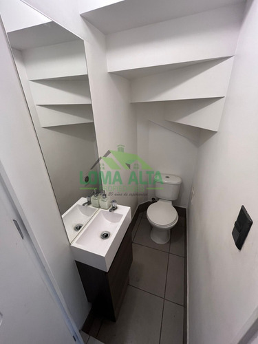 Casa De 4 Dormitorios Y 3 Baños Comuna De Puente Alto