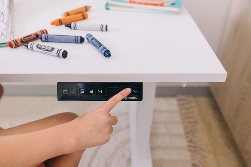 Randu Escritorio De Altura Ajustable Para Niños Blanco