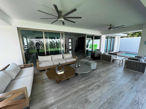 Imagen 11 de 23 de Luxury Casa En Santiago