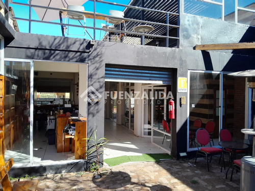 Local Comercial En Venta En Quintero, Con Patente Completa