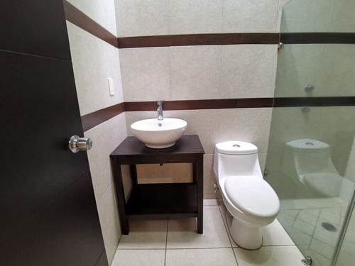 Casa En Venta En Privada De La Montaña Tesistan Zapopan