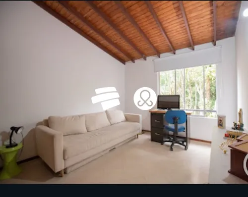 Casa En Venta En El Poblado, Loma De Los Balsos