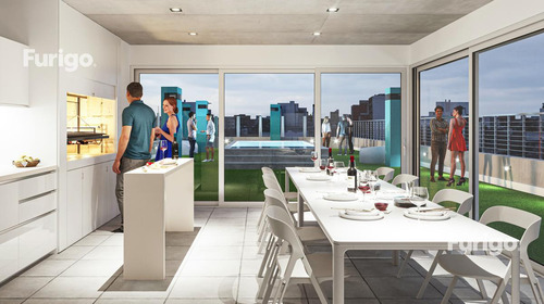 Venta. 1 Dormitorio Con Patio En Zona Tribunales