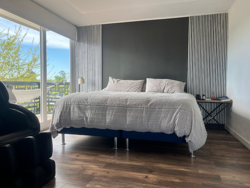 Espectacular Casa Autosustentable En Condominio Exclusivo