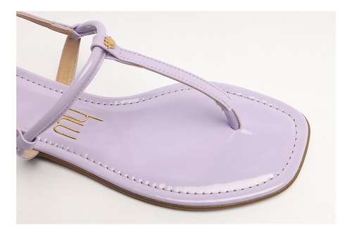 Imagem 6 de 6 de Sandália Feminina Rasteira Flat Broche Logo Roxo - My Shoes