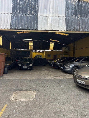 Vendo Estacionamento E Lava Rápido De 14 A 17 Mil De Lucro Líquido