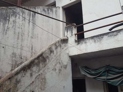 Urgente Centro Terreno Con Casa A Demoler O Reciclar