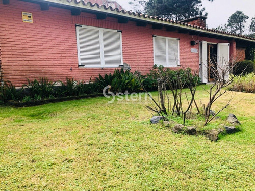 Casa Ph En Aidy Grill, De 3 Dor Mas Dependencia. A 400 M Del Mar, Consulte!!!!!!- Ref: 1378