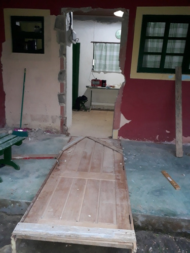 Imagem 2 de 3 de Serviços De Construção & Reformas