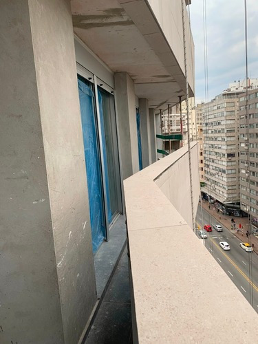 Imagen 6 de 9 de Va806 Venta Apartamento 2 Dormitorios En Torre Centra