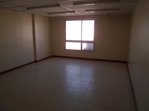 Conj. Comercial Para Alugar Na Cidade De Fortaleza-ce - L13072