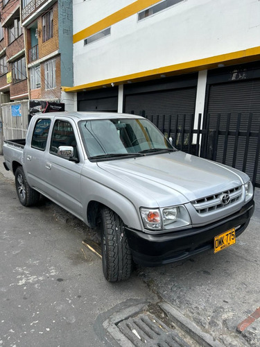 Toyota Hilux 2.4l 4x2