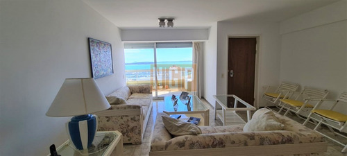 Imagen 4 de 22 de Apartamento En Peninsula, 3 Dormitorios *