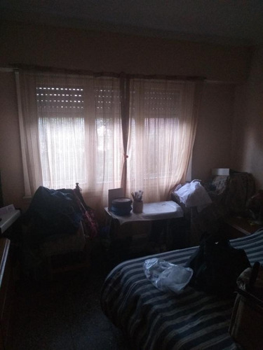 Imagen 5 de 10 de Casa En Venta - 1 Dormitorio 1 Baño - Patio Quincho Garage - 350mts2 - Mar Del Plata