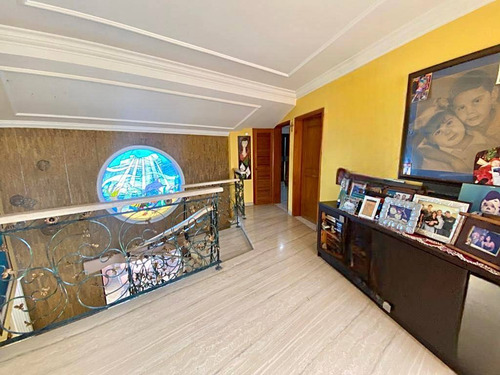 Espectacular Villa En El Conjunto Residencial Las Villas