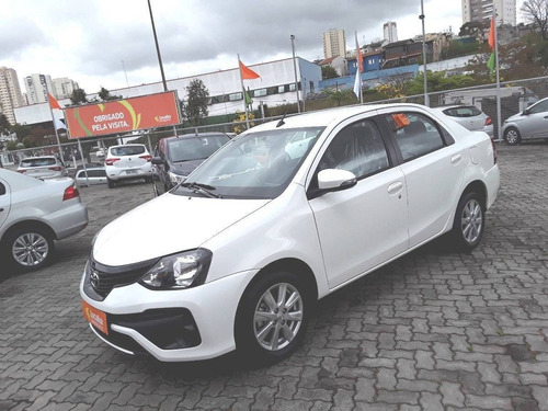 Imagem 2 de 9 de Toyota Etios 1.5 X Plus Sedan 16v Flex 4p Automático