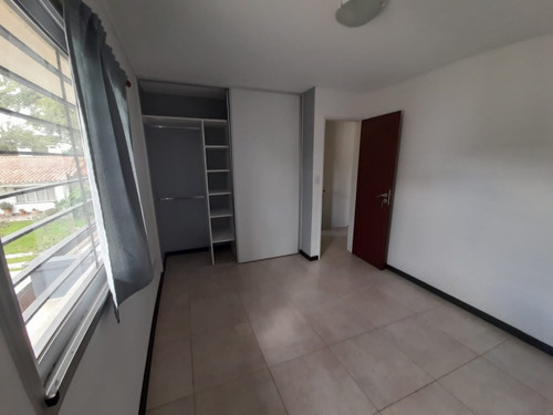 Duplex En Alquiler En Ituzaingo Norte